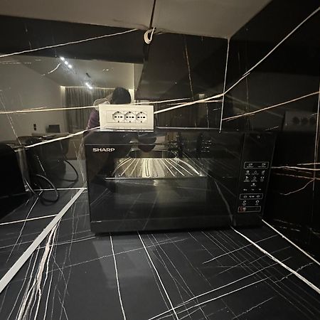 Suites Kozi Sarande Bagian luar foto