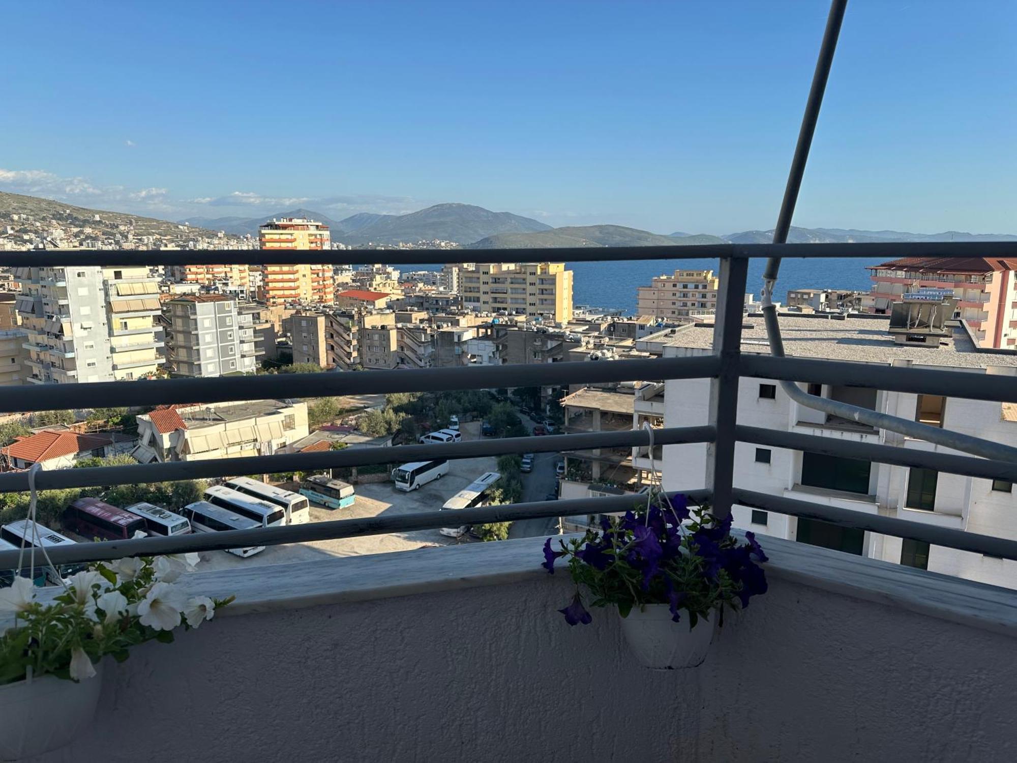 Suites Kozi Sarande Bagian luar foto
