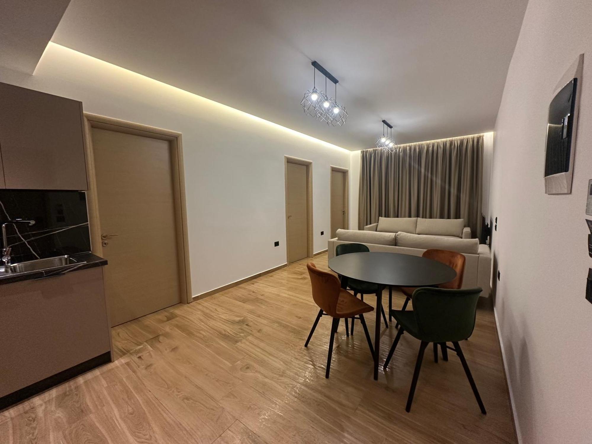 Suites Kozi Sarande Bagian luar foto